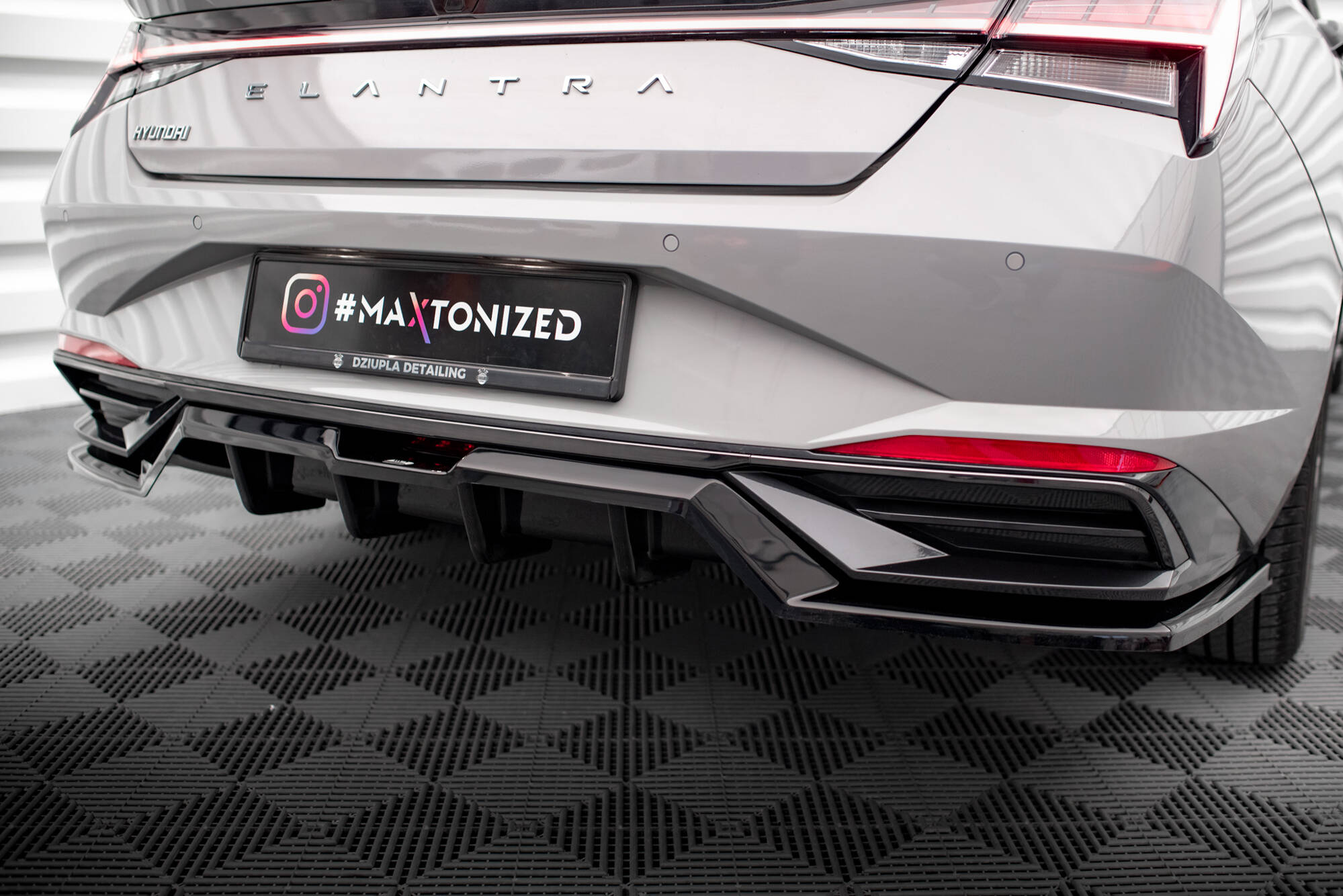 Splittersett Hyundai Elantra Mk7 - Bilde 9