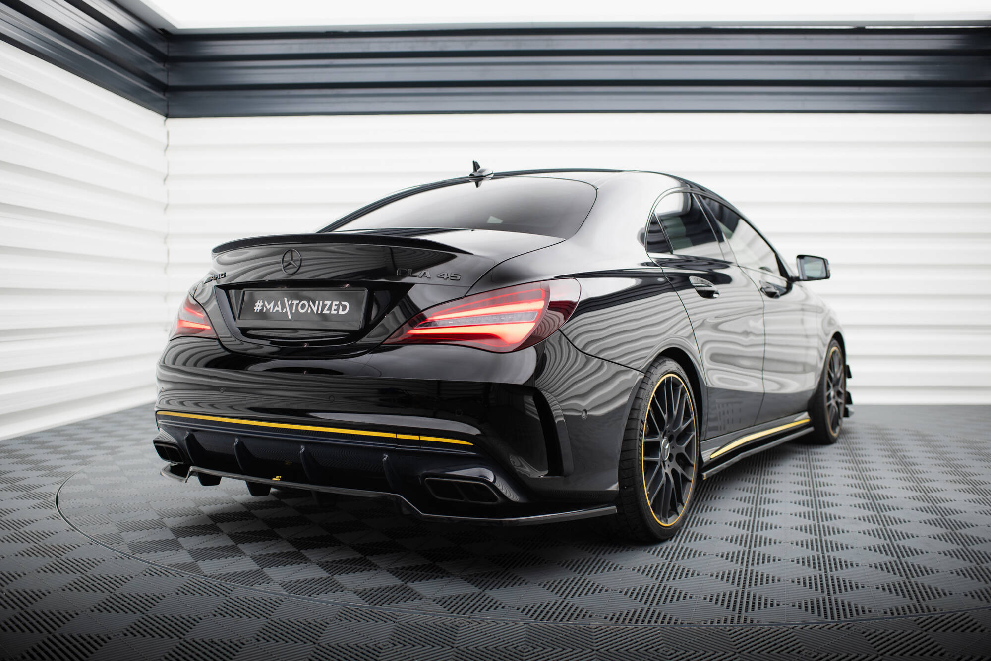 Splittersett Mercedes-AMG CLA 45 Aero C117 Facelift - Bilde 7