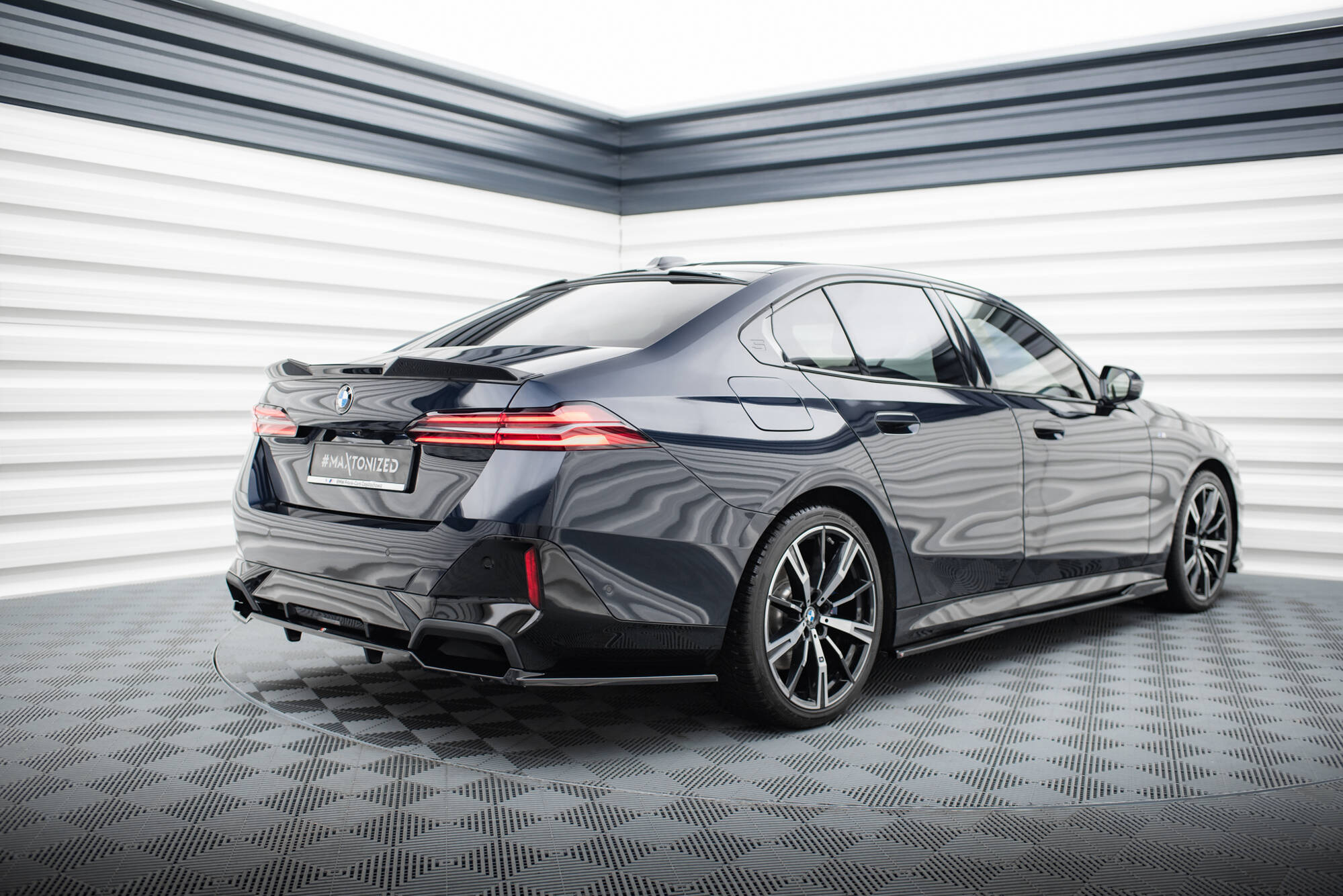 Splittersett V.1 BMW 5 M-Pack G60 - Bilde 9