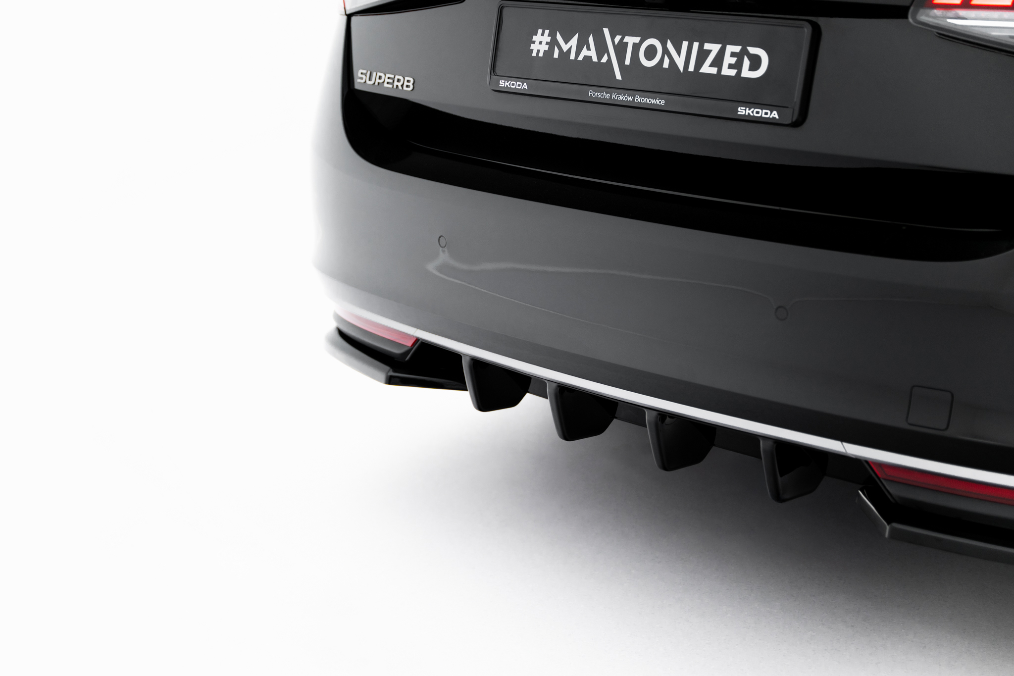 Splittersett V.1 Skoda Superb Sedan Mk4 - Bilde 10