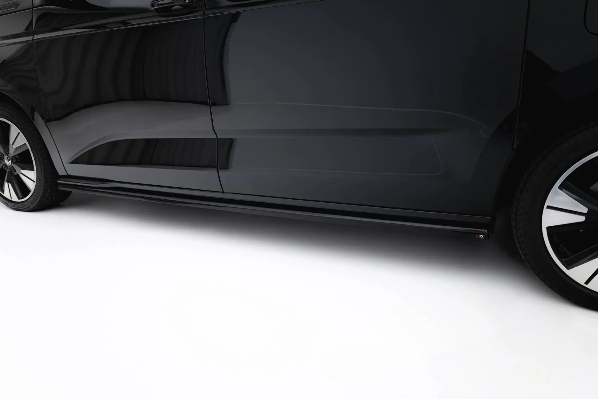 Splittersett Volkswagen Multivan Long T7 - Bilde 6