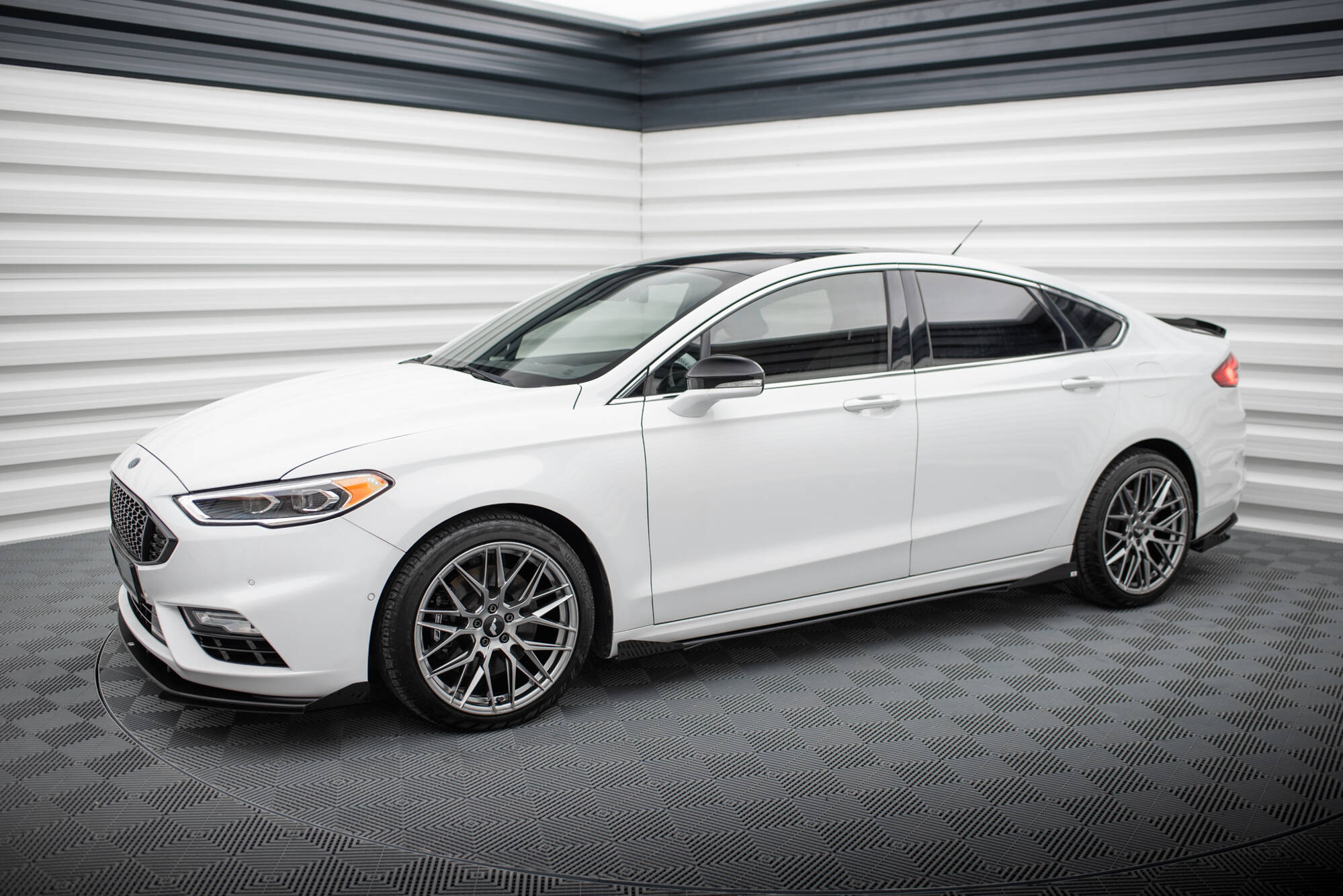 Sideskjørt Flaps Ford Mondeo Sport Mk5 Facelift / Fusion Sport Mk2 Facelift - Bilde 2