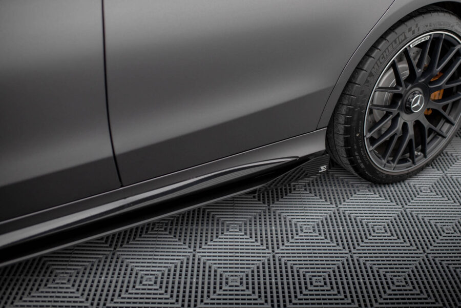 Sideskjørt Flaps Mercedes-AMG C63 Sedan / Estate W205 Facelift – bilde 1 av 4