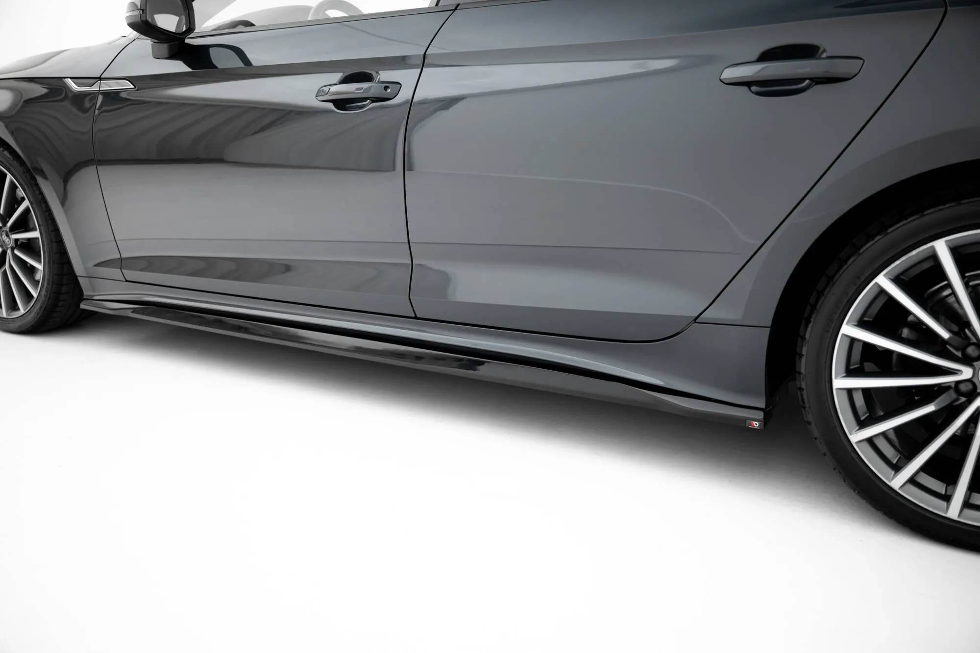 Sideskjørt Audi A5 Sportback F5 Facelift - Bilde 2