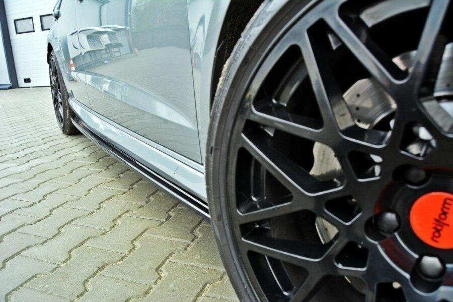 Sideskjørt Audi RS3 8V Sportback – bilde 2 av 6
