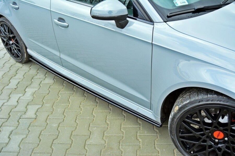 Sideskjørt Audi RS3 8V Sportback – bilde 1 av 6