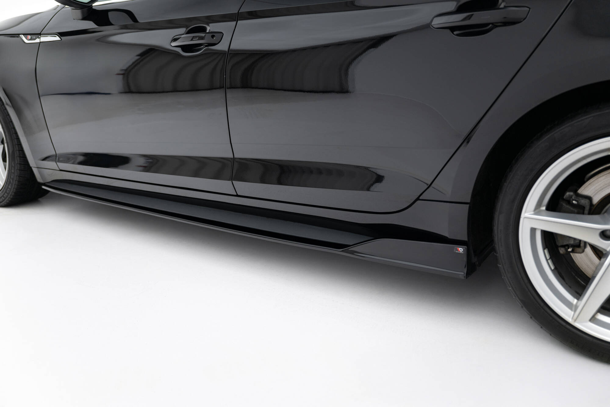 Sideskjørt Audi S5 / A5 S-Line Sportback F5 - Bilde 3