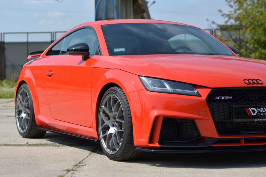 Sideskjørt Audi TT RS 8S – bilde 2 av 6