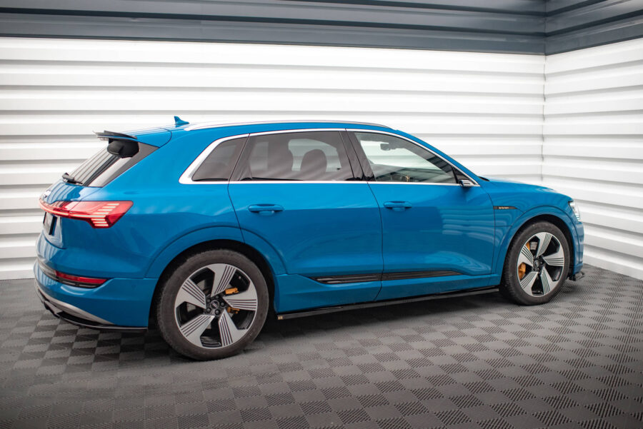 Sideskjørt Audi e-tron – bilde 2 av 5