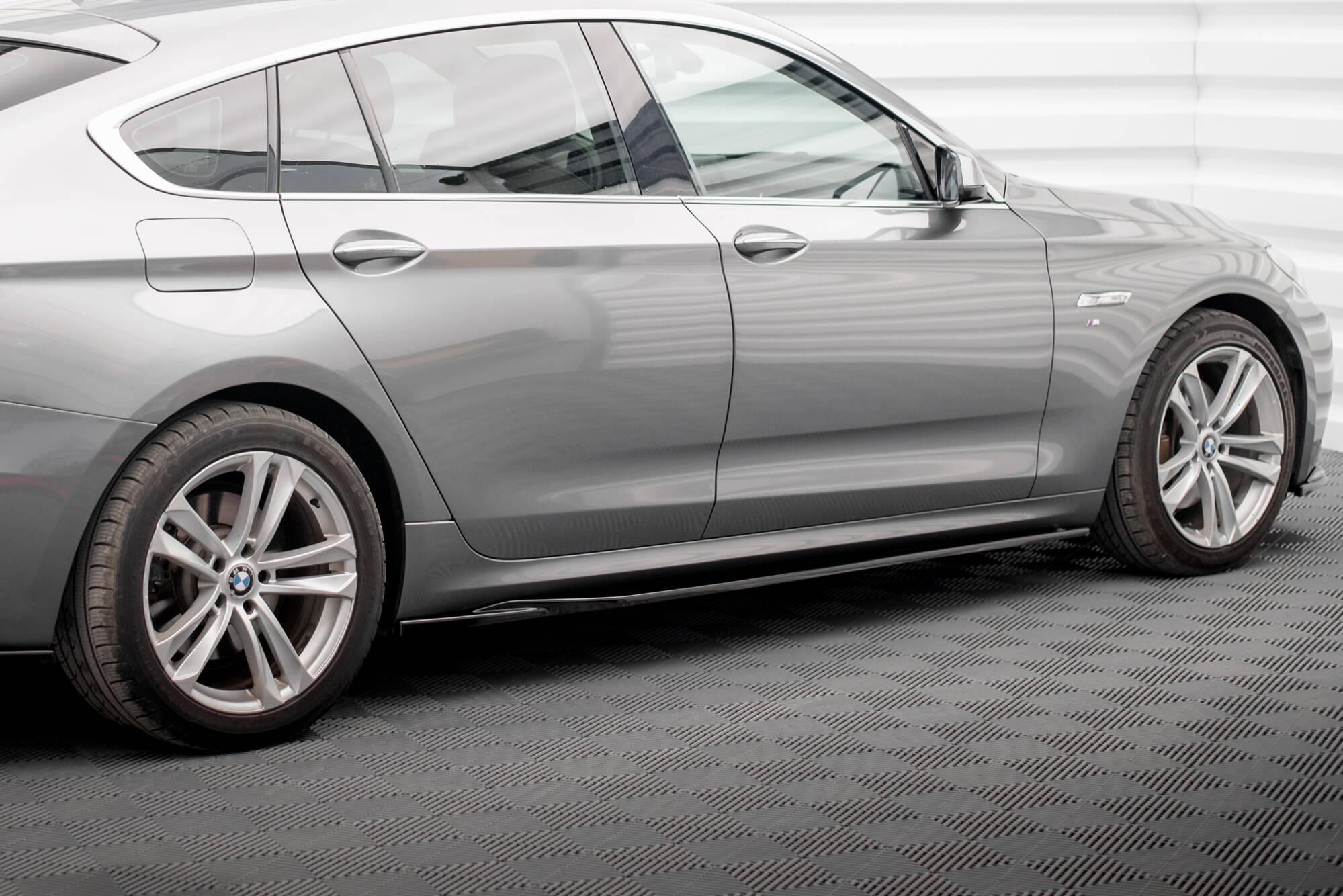 Sideskjørt BMW 5 GT M-Pack F07 - Bilde 2