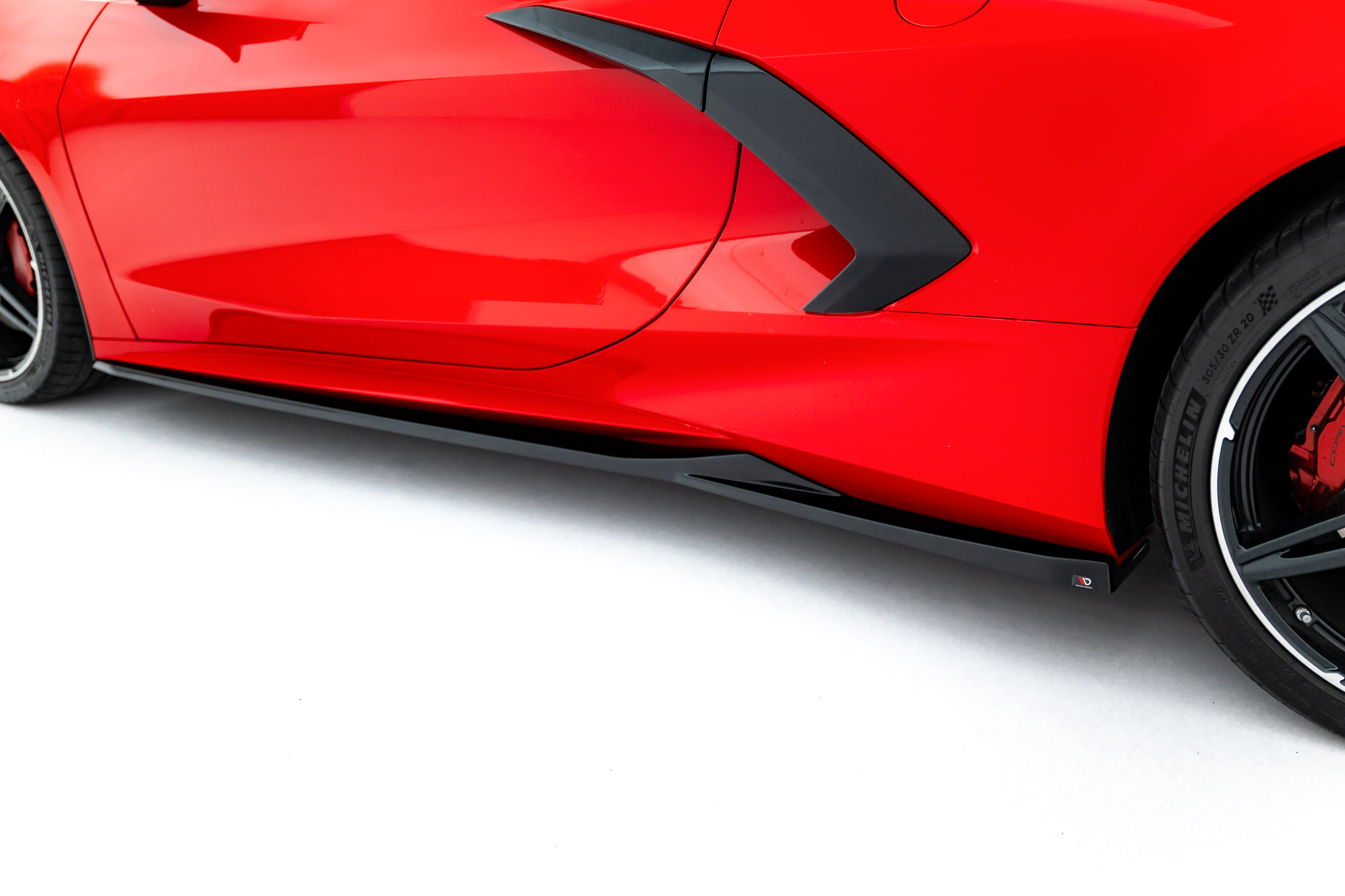 Sideskjørt Chevrolet Corvette C8 - Bilde 2