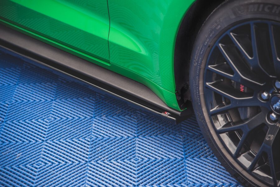 Sideskjørt Med Flaps Ford Mustang GT Mk6 Facelift – bilde 2 av 6