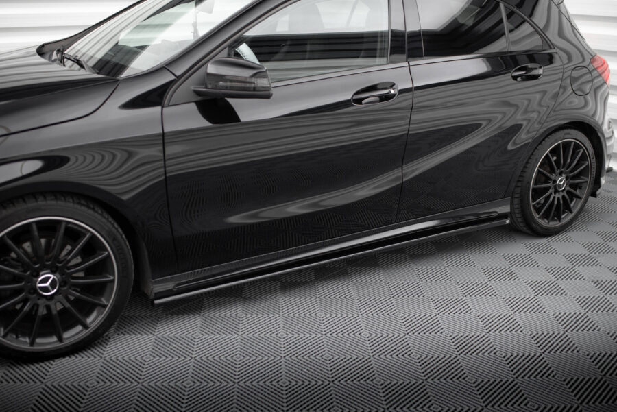Sideskjørt Mercedes-Benz A AMG-Line W176 Facelif – bilde 1 av 5