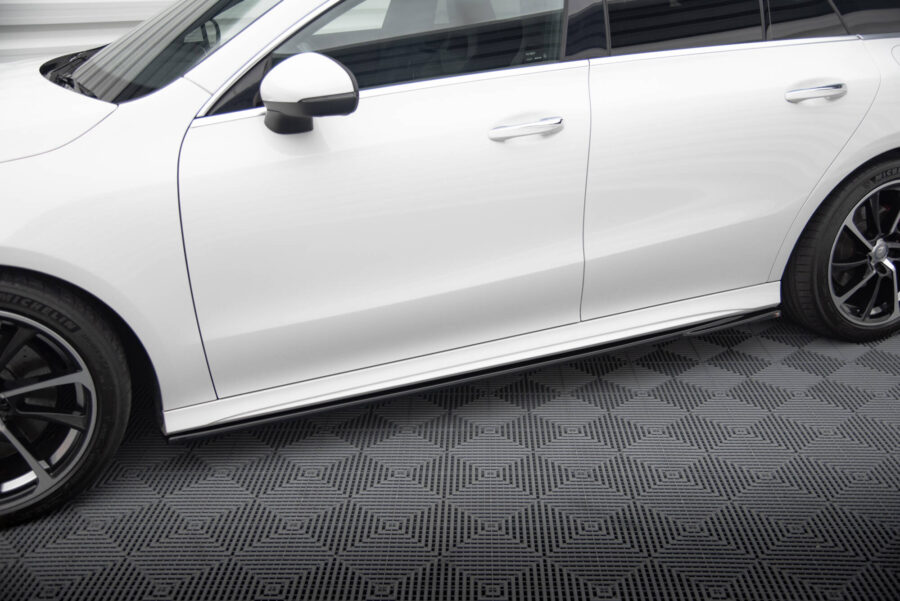 Sideskjørt Mercedes-Benz CLA AMG-Line C118 – bilde 1 av 5