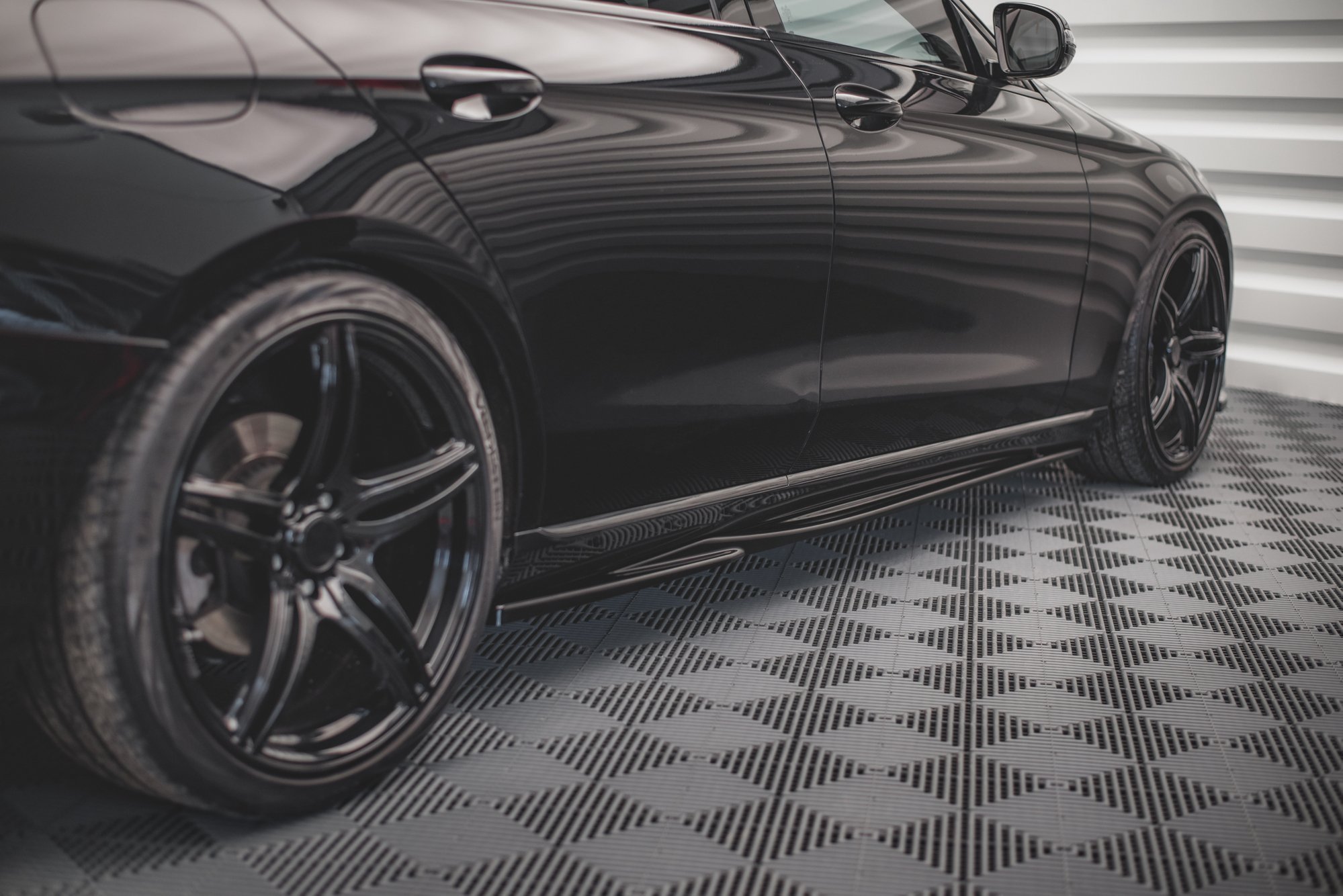 Sideskjørt Mercedes-Benz E W213