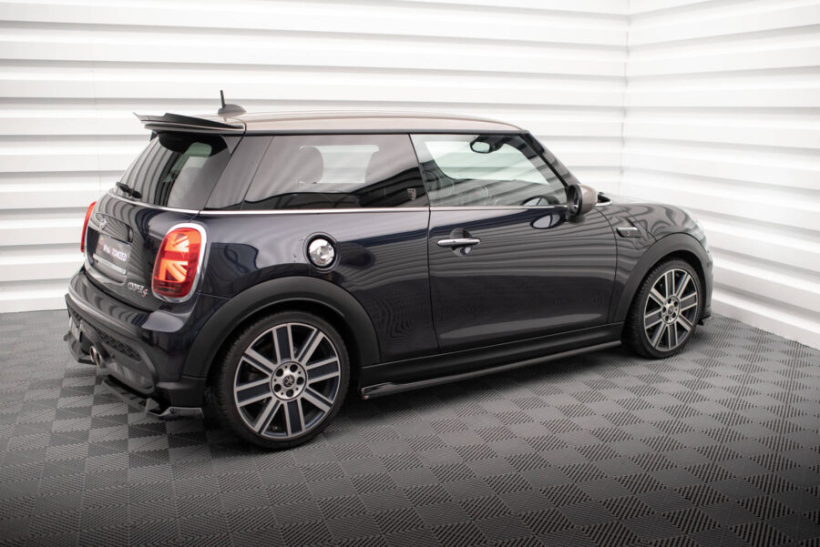 Sideskjørt Mini Cooper S F56 Facelift – bilde 3 av 5