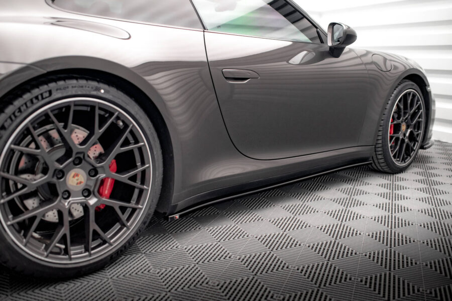 Sideskjørt Porsche 911 Carrera 4S 992 – bilde 2 av 5