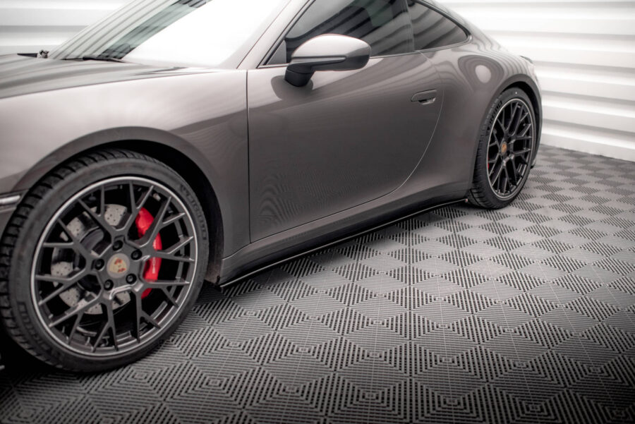 Sideskjørt Porsche 911 Carrera 4S 992 – bilde 1 av 5