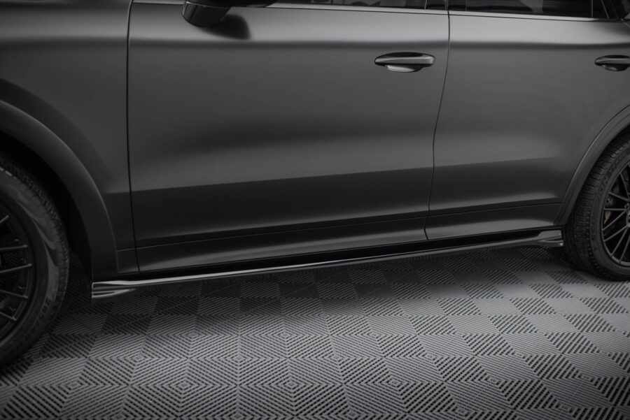 Sideskjørt Porsche Cayenne Sport Design Mk3 / Standard Mk3 Facelift – bilde 1 av 5