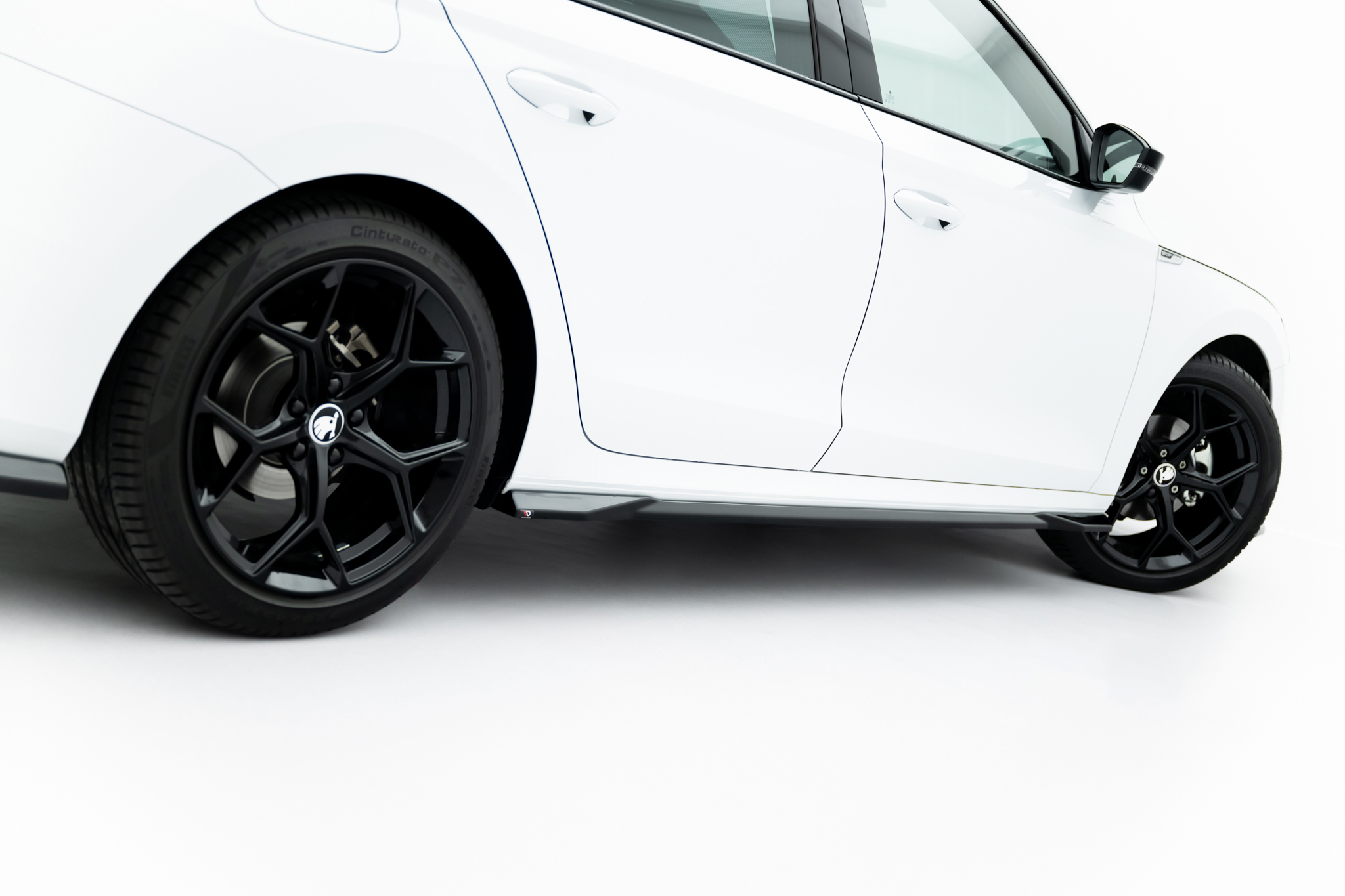 Sideskjørt Skoda Octavia Sportline Liftback / Combi Mk4 Facelift - Bilde 2