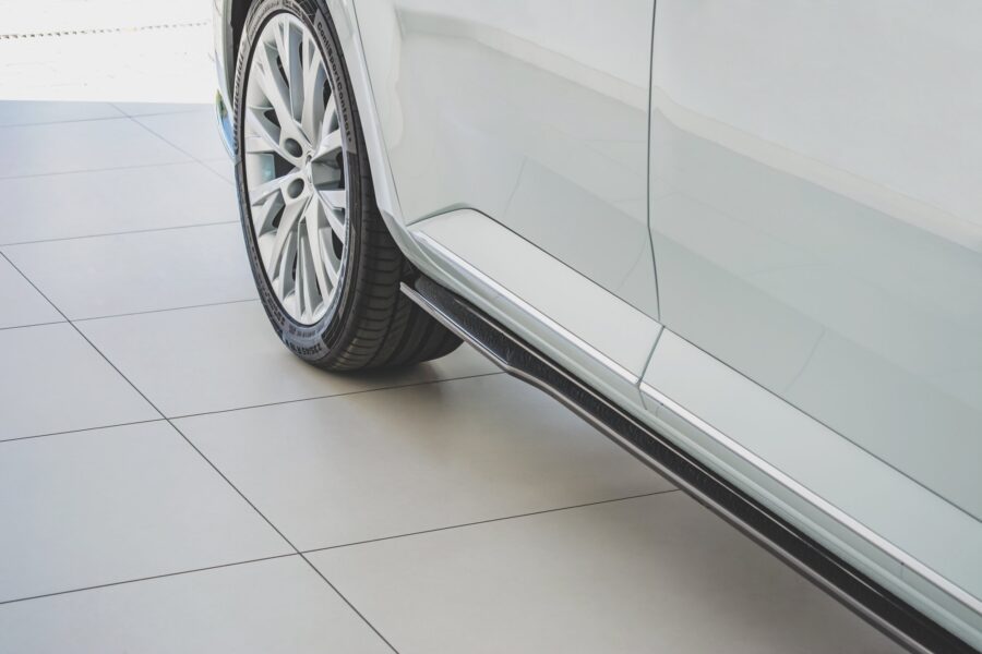 Sideskjørt Skoda Superb Liftback / Combi Mk3 Facelift – bilde 4 av 7