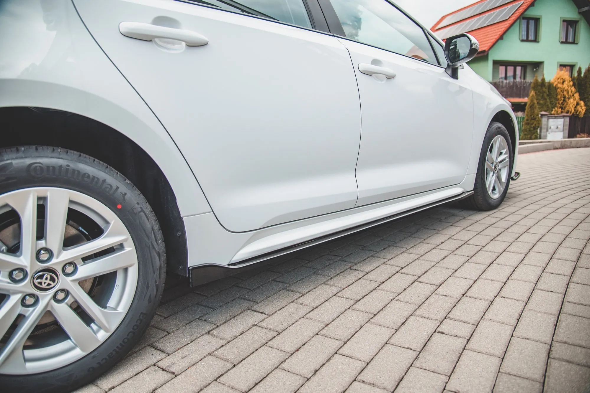 Sideskjørt Toyota Corolla XII Touring Sports - Bilde 2