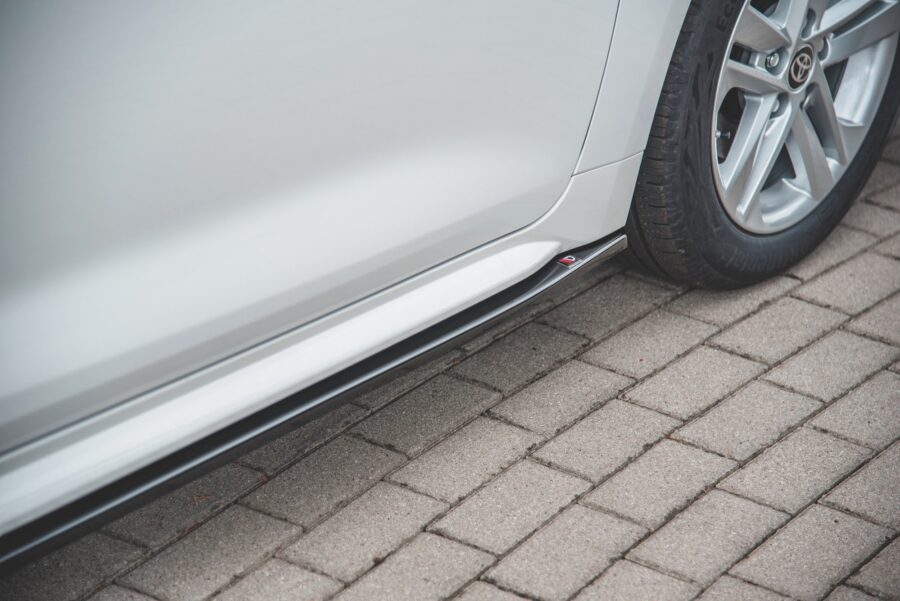 Sideskjørt Toyota Corolla XII Touring Sports – bilde 3 av 6