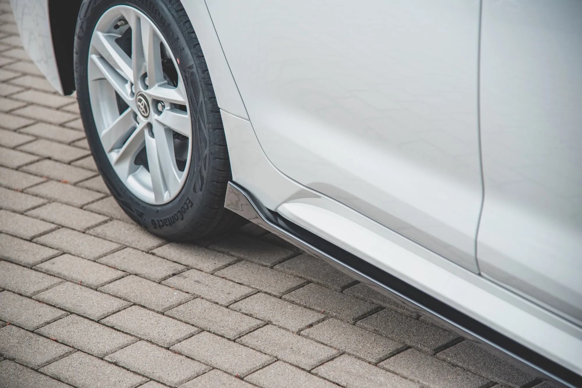 Sideskjørt Toyota Corolla XII Touring Sports - Bilde 4