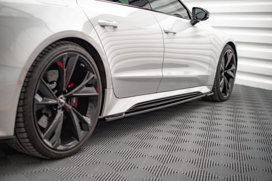 Sideskjørt V.1 Audi RS7 C8 – bilde 1 av 4