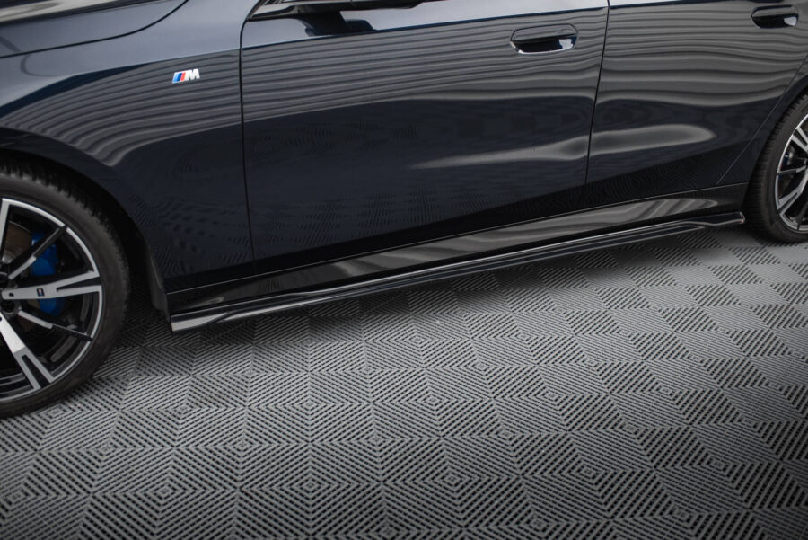 Sideskjørt V.1 BMW 5 M-Pack G60 – bilde 1 av 5