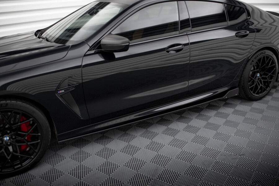 Sideskjørt V.1 Med Flaps BMW M8 Gran Coupe F93 / 8 Gran Coupe M-Pack G16 – bilde 3 av 5