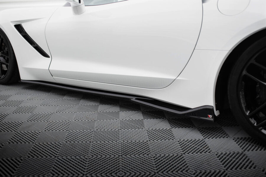 Sideskjørt V.2 Chevrolet Corvette Stingray C7 – bilde 3 av 5