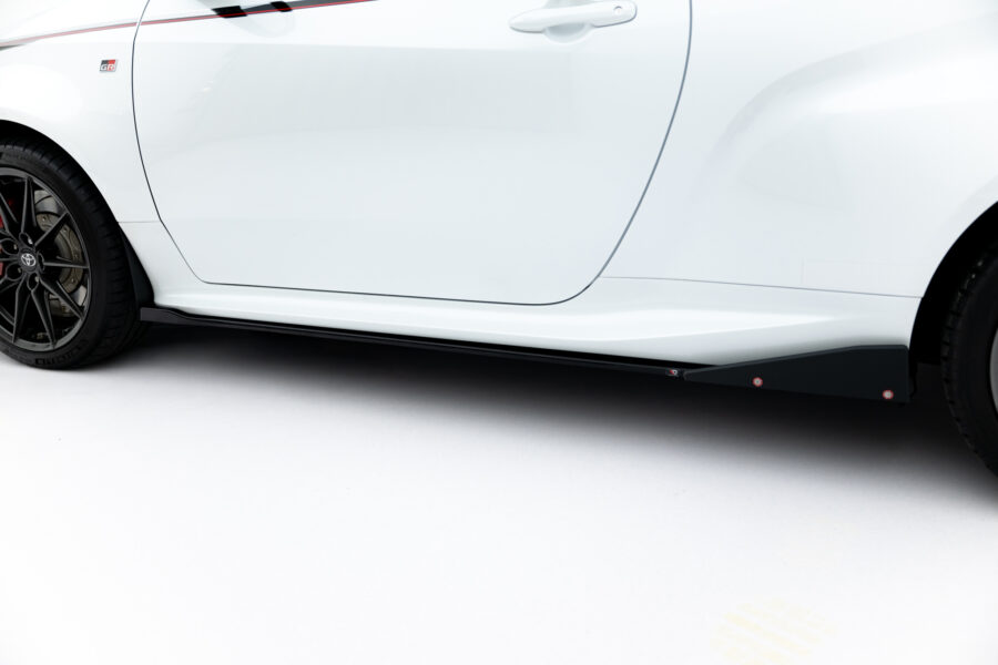 Sideskjørt V.2 Med Flaps Toyota GR Yaris Mk4 – bilde 3 av 5
