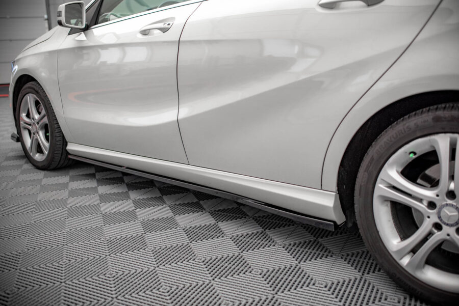 Sideskjørt V.2 Mercedes-Benz A W176 – bilde 1 av 5