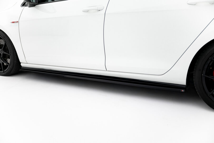 Sideskjørt V.2 VW Golf 7 GTI (wąskie) – bilde 3 av 5
