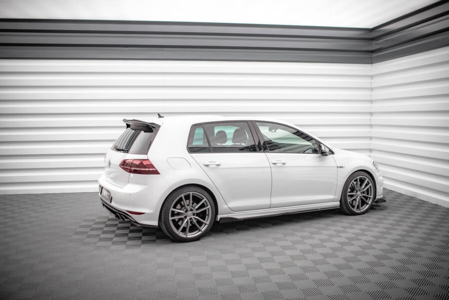 Sideskjørt V.2 Volkswagen Golf R / R-Line Mk7 – bilde 2 av 5