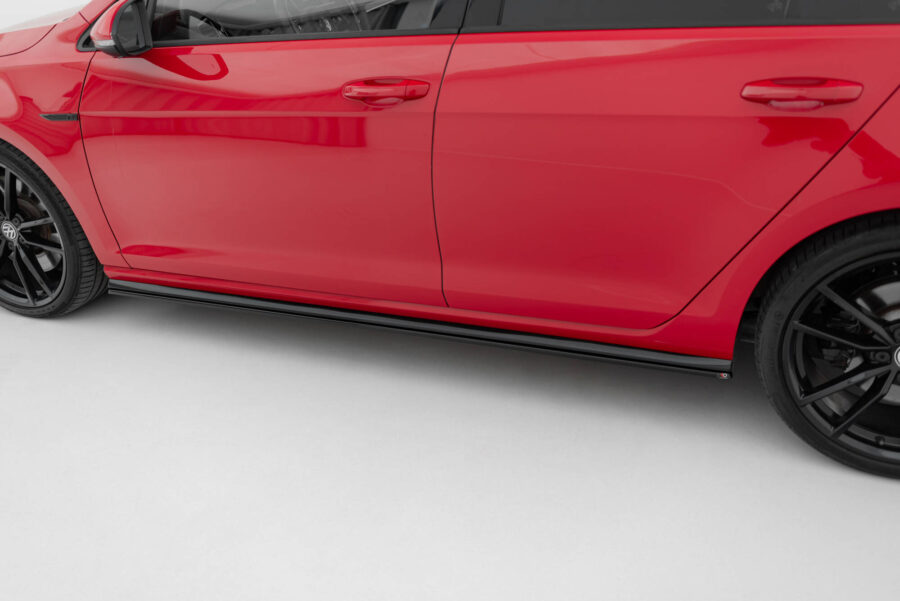Sideskjørt V.2 Volkswagen Golf R / R-Line Mk7 Facelift – bilde 2 av 5