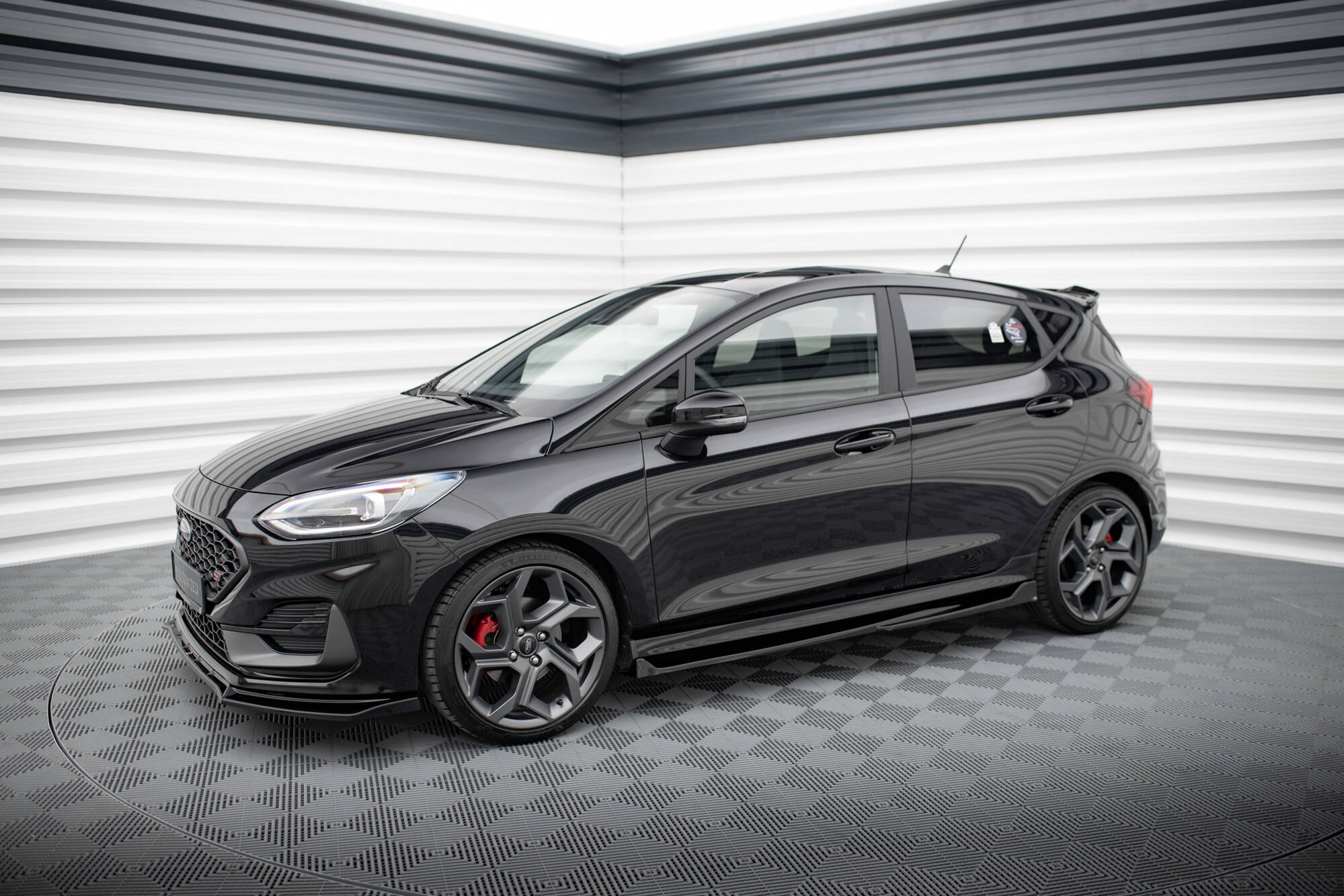 Sideskjørt V.4 Ford Fiesta Mk8 ST / ST-Line - Bilde 2
