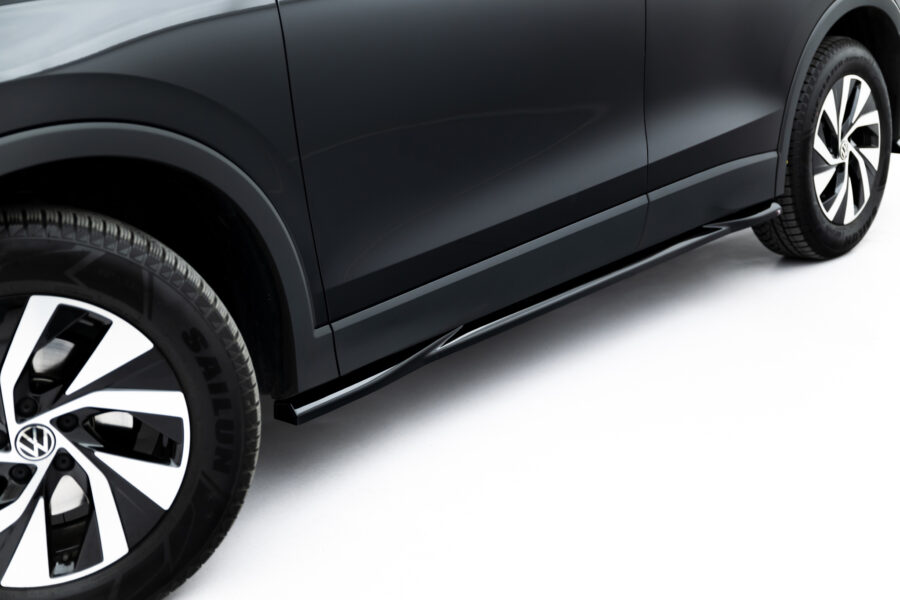 Sideskjørt Volkswagen Tiguan Mk3 – bilde 1 av 6