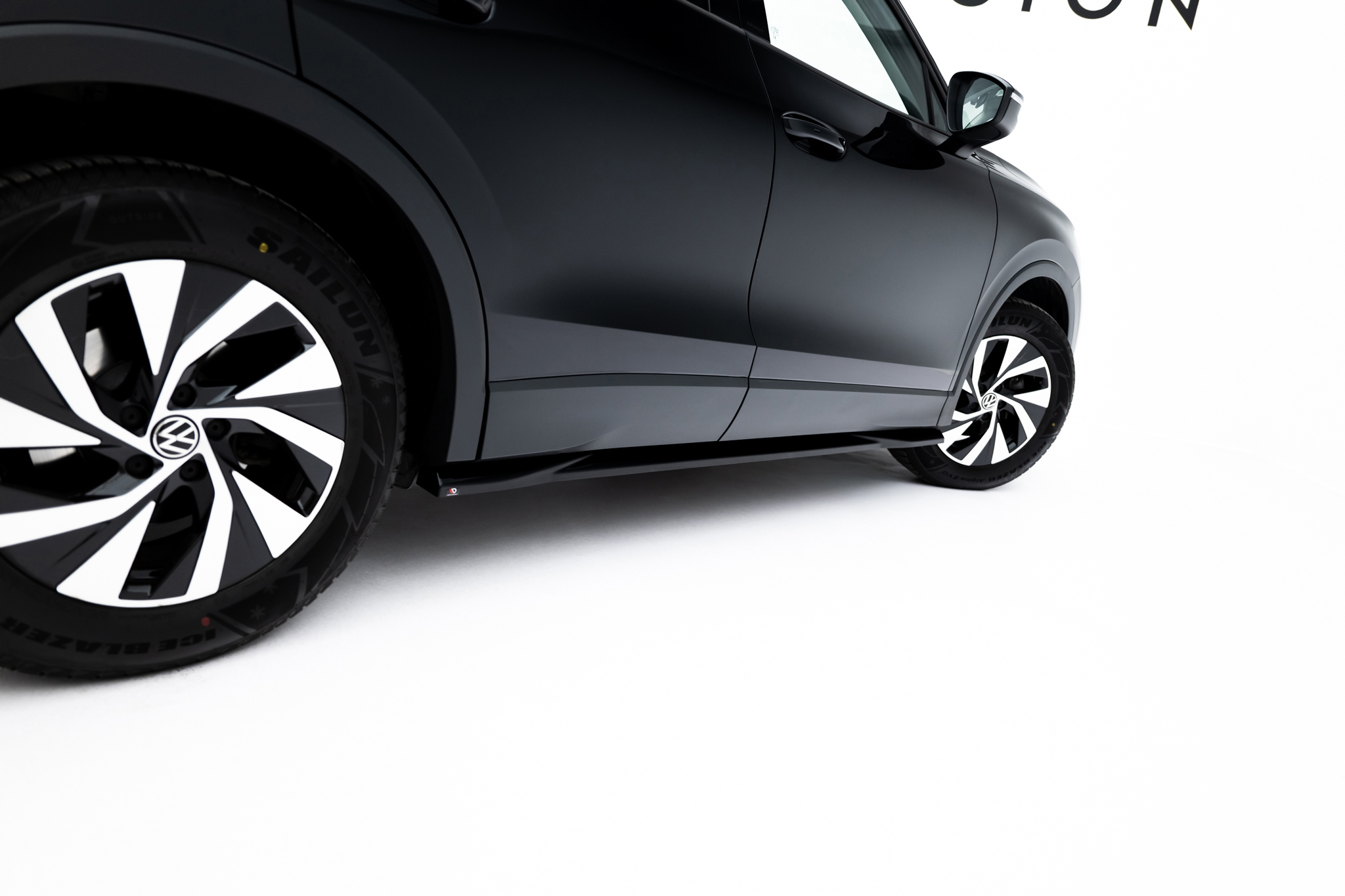 Sideskjørt Volkswagen Tiguan Mk3 - Bilde 3