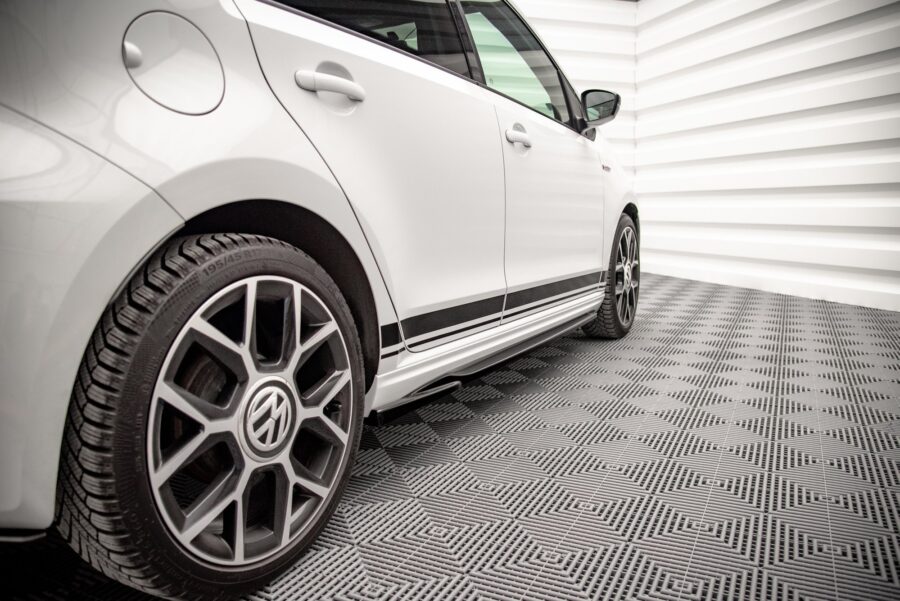 Sideskjørt Volkswagen Up GTI – bilde 1 av 4