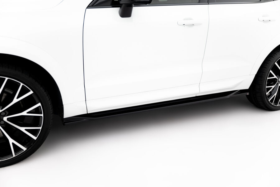Sideskjørt Volvo XC60 Mk2 R-Design – bilde 1 av 5