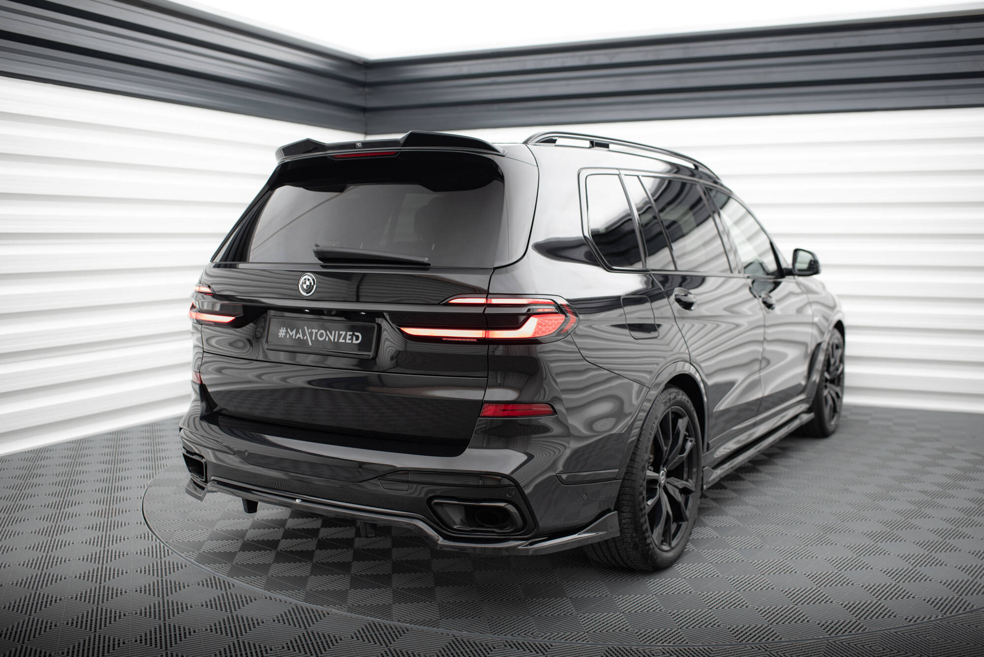 Spoiler Cap 3D BMW X7 M-Pack G07 - Bilde 4