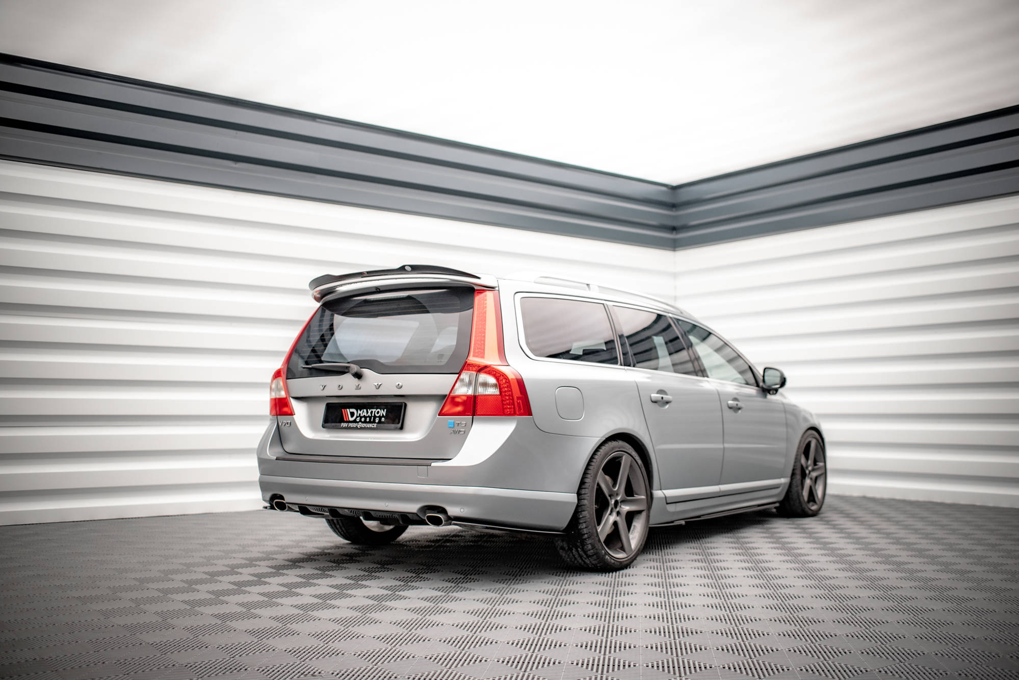 Spoiler Cap V.2 Volvo V70 Mk3 - Bilde 2