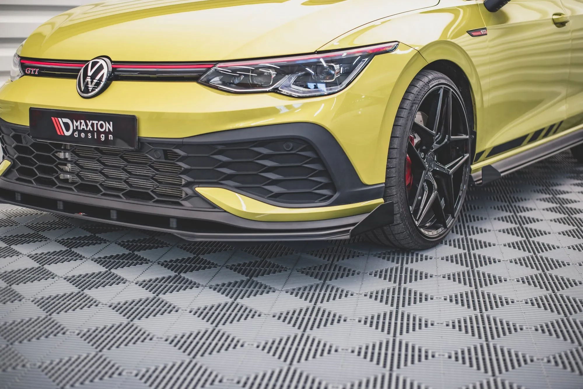 Frontleppe Street Pro Med Flaps Volkswagen Golf GTI Clubsport Mk8 - Bilde 3