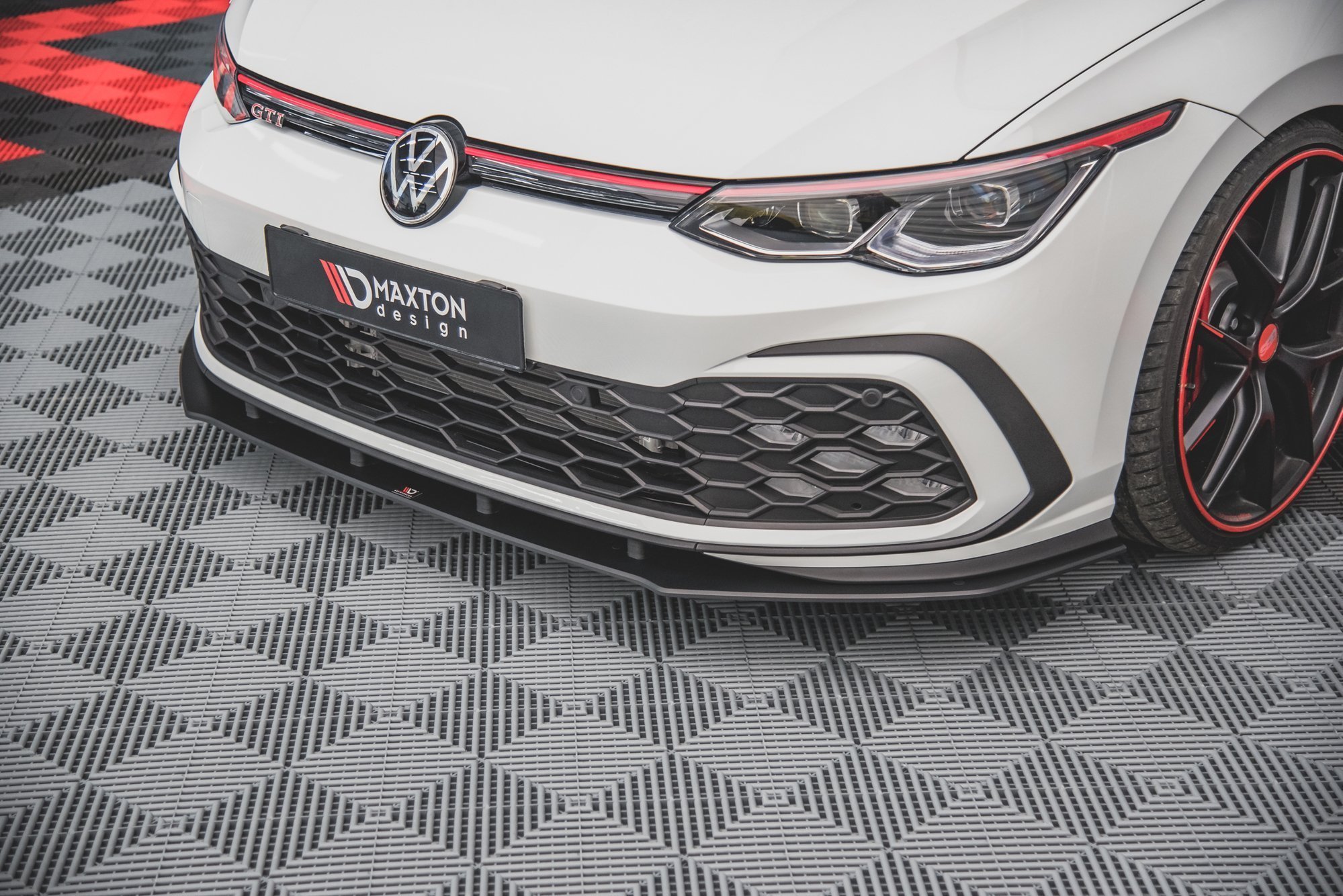 Frontleppe Street Pro Volkswagen Golf GTI / GTE / GTD / R-Line Mk8 - Bilde 2