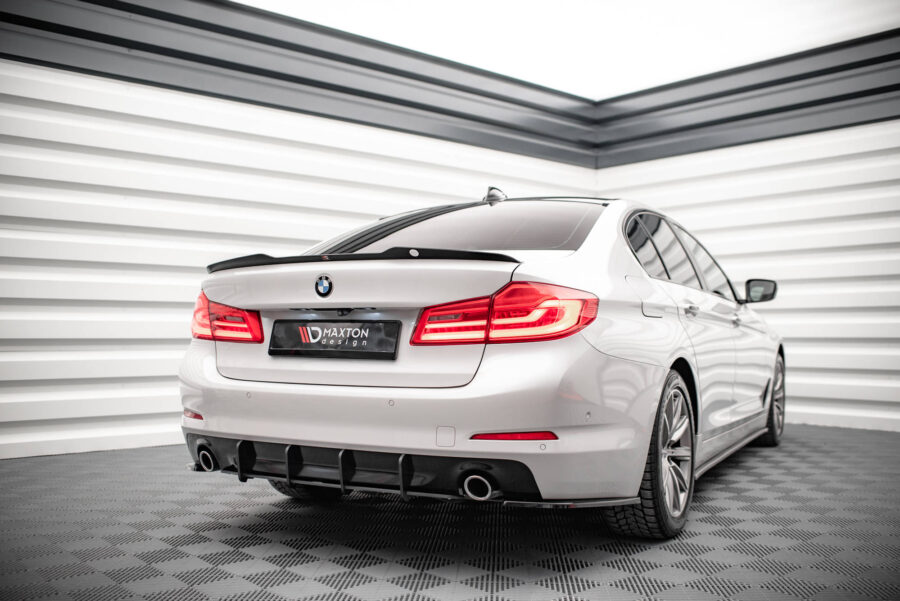Diffuser Street Pro BMW 5 Sedan G30 – bilde 1 av 5