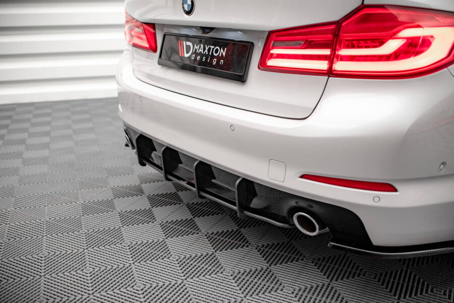 Diffuser Street Pro BMW 5 Sedan G30 – bilde 3 av 5
