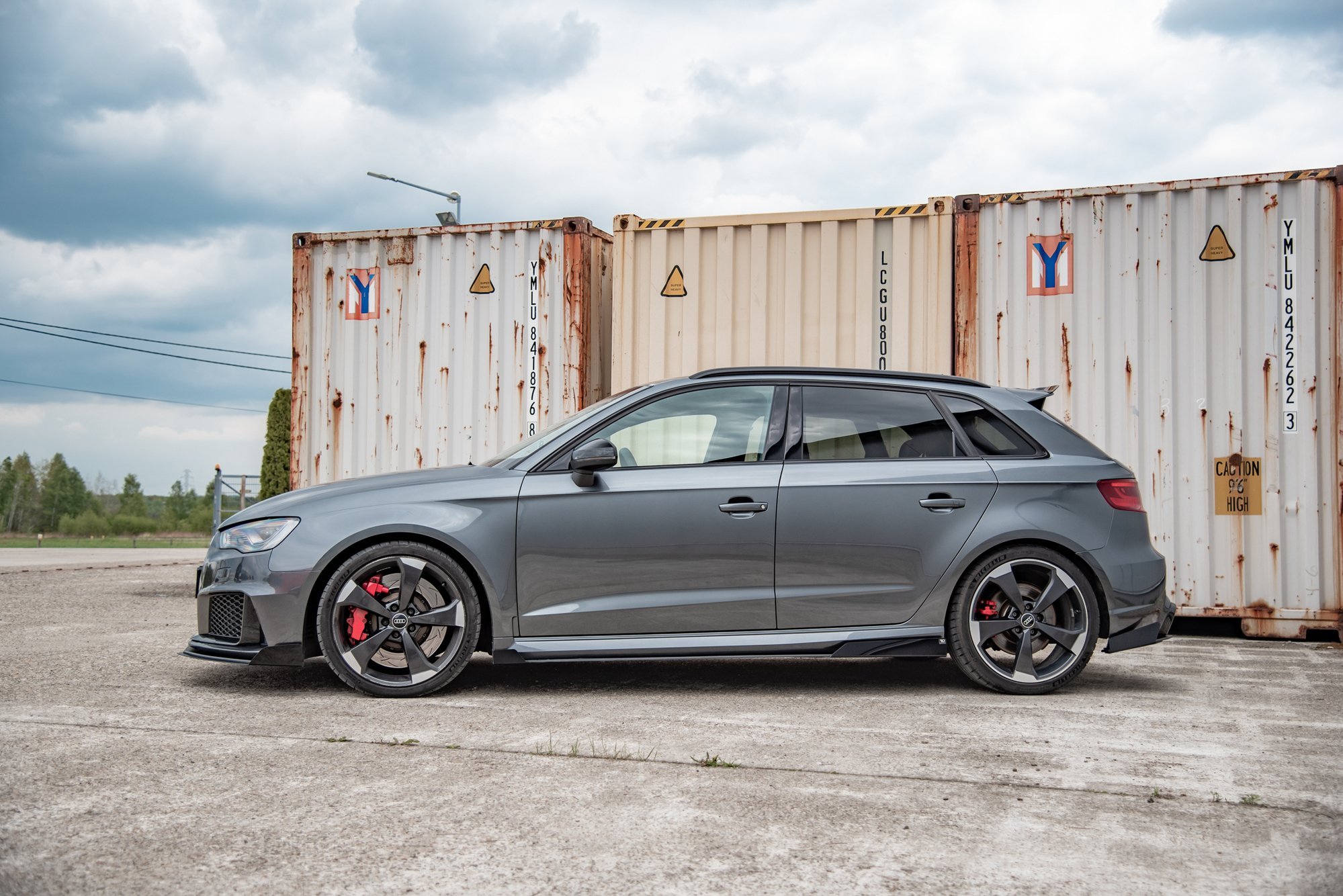 Sideskjørt Street Pro Med Flaps Audi RS3 8V Sportback - Bilde 2