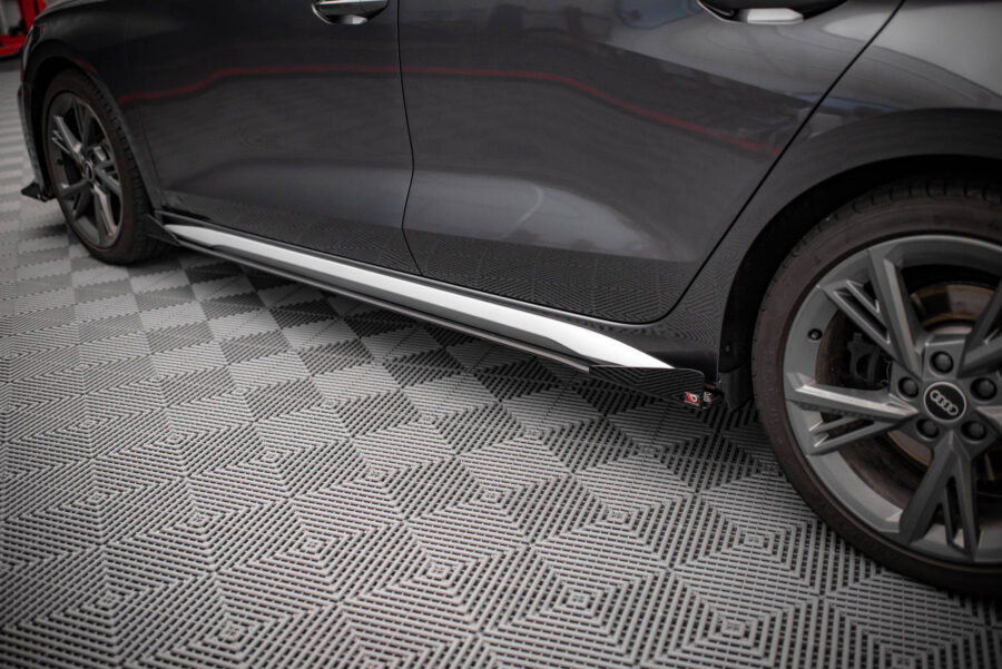 Sideskjørt Street Pro Med Flaps Audi S3 / A3 S-Line 8Y / 8Y Facelift – bilde 3 av 6